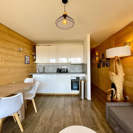 Homency - Les Gemeaux I3 Apartment